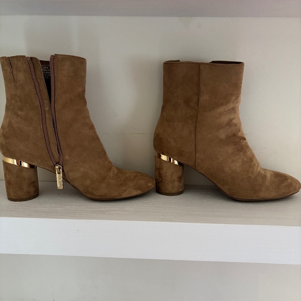 Anne Klein Iflex Bootie
